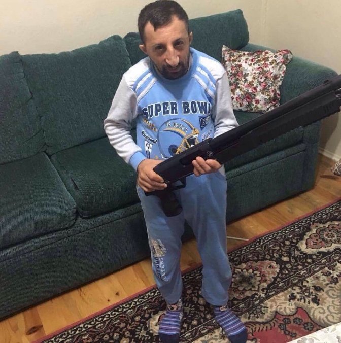 Romuls_ tweet picture