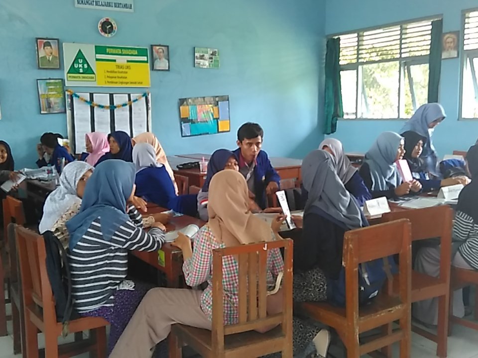 SUF2017's tweet photo. Yokk kelas konsultasinya udah dibuka. Silahkan merapatt😊 https://t.co/8BHO83tYFa