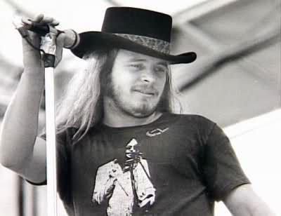 Happy birthday Ronnie van zant would have been 69 today. 