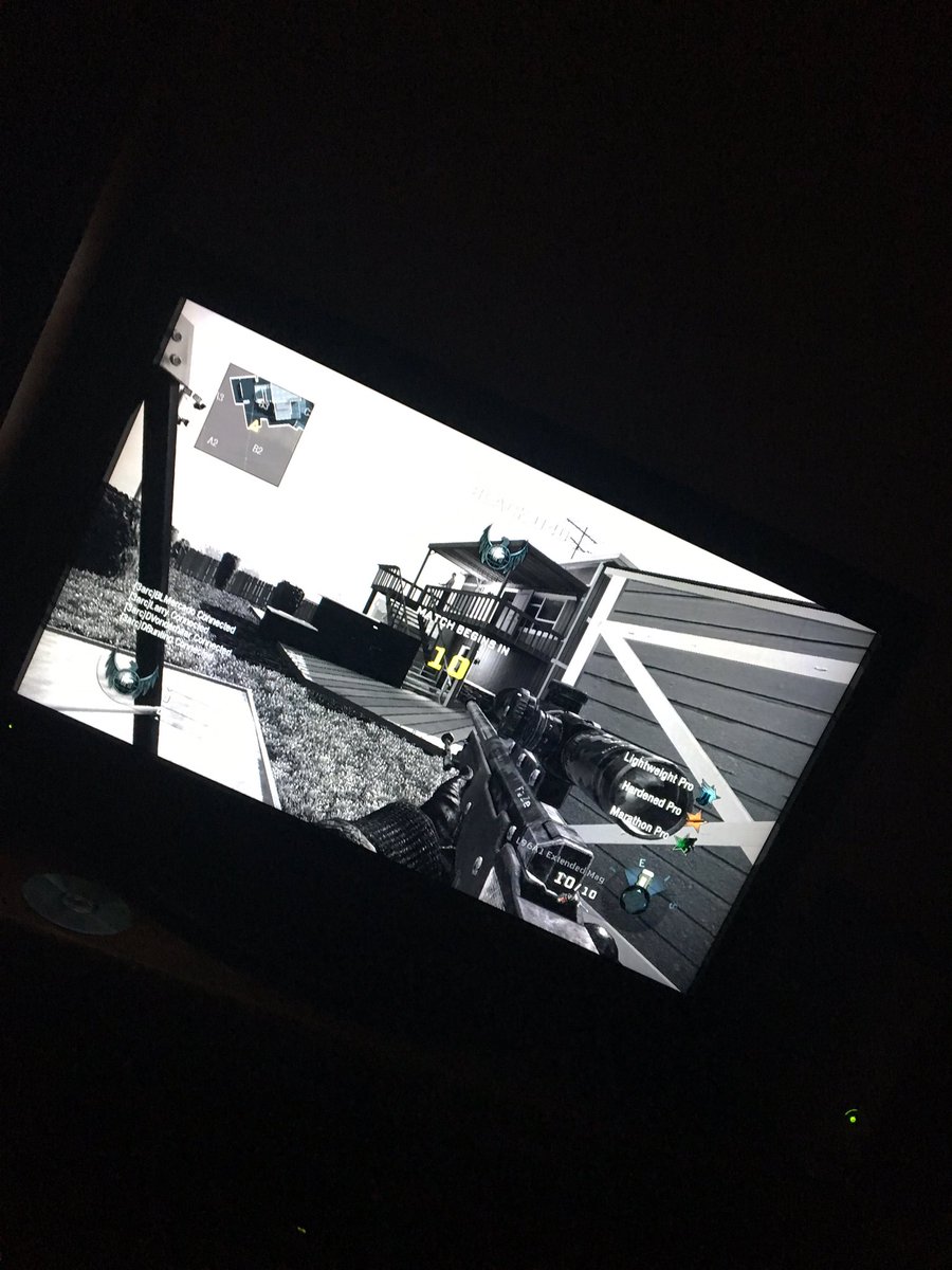 dbrown242002's tweet photo. Just thought that if I go back to BO2, I have to go back to BO1 @FaZeBlaziken #slothluck https://t.co/v41dEnYilm