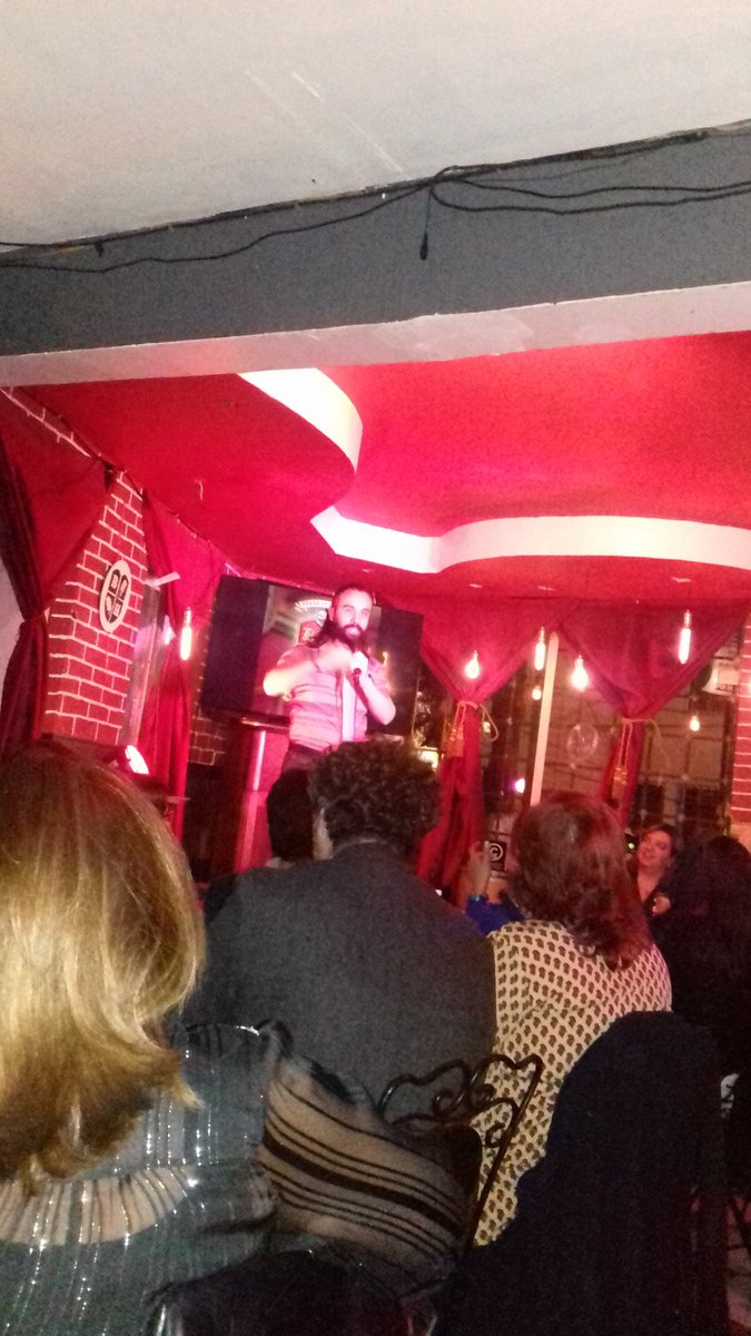 clausscold's tweet photo. Mi @carloschicken siempre me sacas lo.mejor de mi gracias #StandUpForEver @beerhallbar https://t.co/mMj3KbTOHs