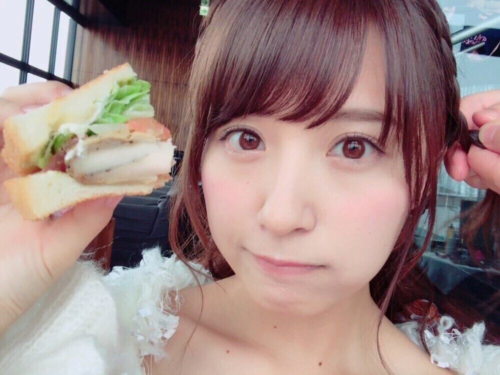 nogizaka161115's tweet photo. フォロワー2100人突破❗️
ありがとうございます！もっと乃木坂ファンと繋がりたいのでRTとフォローをお願いします！

#生田絵梨花好きな人RT 
#齋藤飛鳥好きな人RT 
#西野七瀬好きな人RT 
#乃木坂好きな人RT 
#RTしてくれた乃木坂ファンだと思われる人全員フォロー https://t.co/Ast6tmX0aM