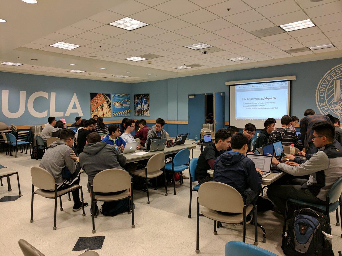 Student teams building cool sports protos <a href="/UCLAengineering/">UCLA Samueli Engineering</a> ideahacks.la <a href="/TXInstruments/">Texas Instruments</a> #TILaunchPad <a href="/energiaproject/">Energia</a>