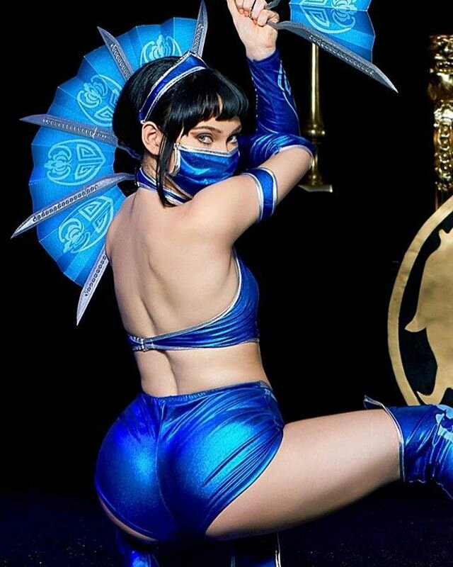 “Mortal Kombat - Kitana #cosplay #cosplayer #MortalKombatX #MortalKombatCos...