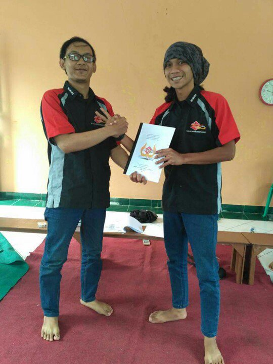 seLamat atas terpiLihnya Arif R.K #1629 sebagai ketua SSFC Pengda Bogor periode 2017-2018 cc.<a href="/SSFC_Indonesia/">SSFC_Indonesia</a>