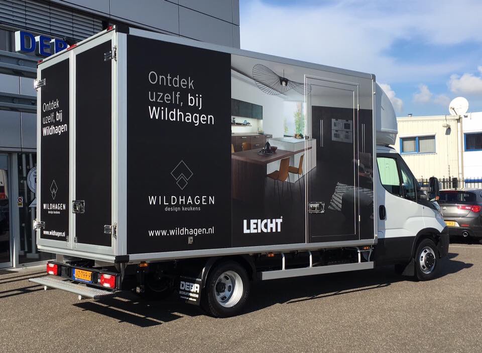 DeGraaffCarross's tweet image. Just Drive lichtgewicht carrosserie geleverd aan #Deba Bedrijfswagens op #Iveco Daily chassis voor Wildhagen keukens