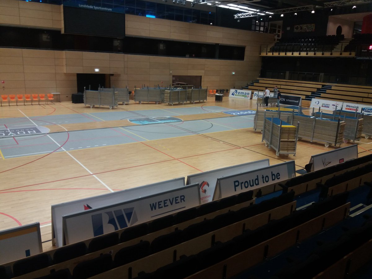 SettenGeurt's tweet image. De voorbereiding op de wedstrijd @LandstedeBasket vs @ @BCApollo is begonnen. Tot vanmiddag 14.00uur. #Hammertime