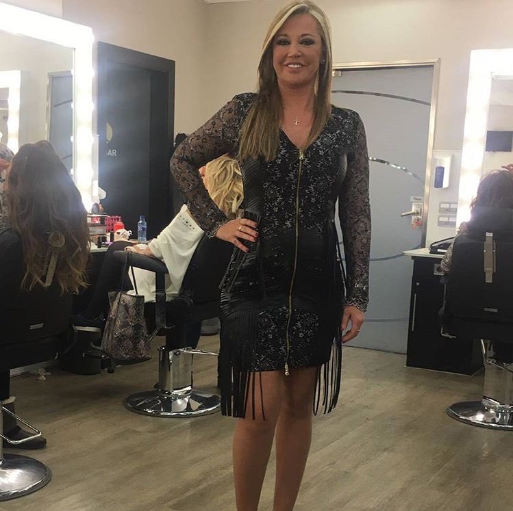 BelenEstebanM's tweet photo. El viernes, en maquillaje antes entrar a @SalvameDeluxeT5 🎥💄 https://t.co/D7z96emNiO