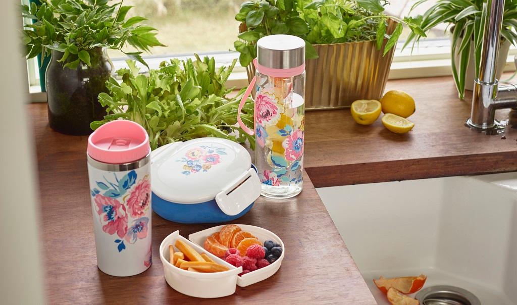 Cath_Kidston's tweet photo. Stay happy and hydrated with fruit filter water bottles, travel mugs and the cutest bento boxes 😊 https://t.co/ngKtSy0KtB https://t.co/QEnSAyrjb9