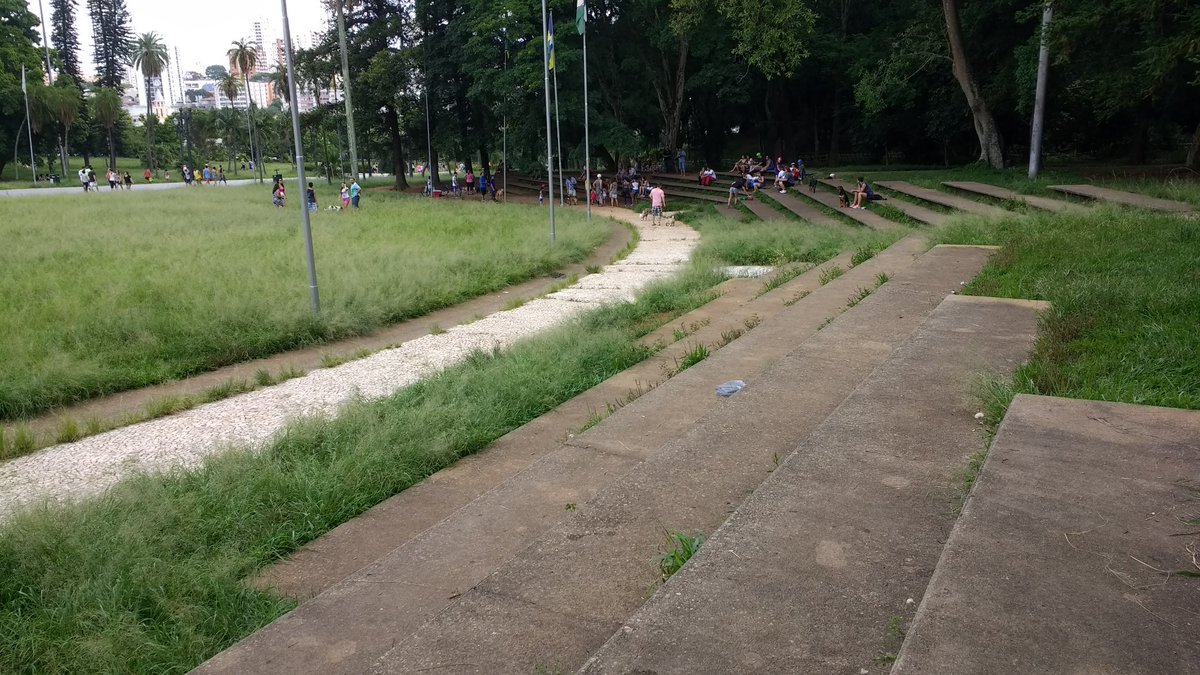 danielarakawa's tweet photo. Olha o estado do parque do Ipiranga! @jornaldacbn @fabiolacidral tem algo haver com a troca da gestão? https://t.co/47PBgYjVhX