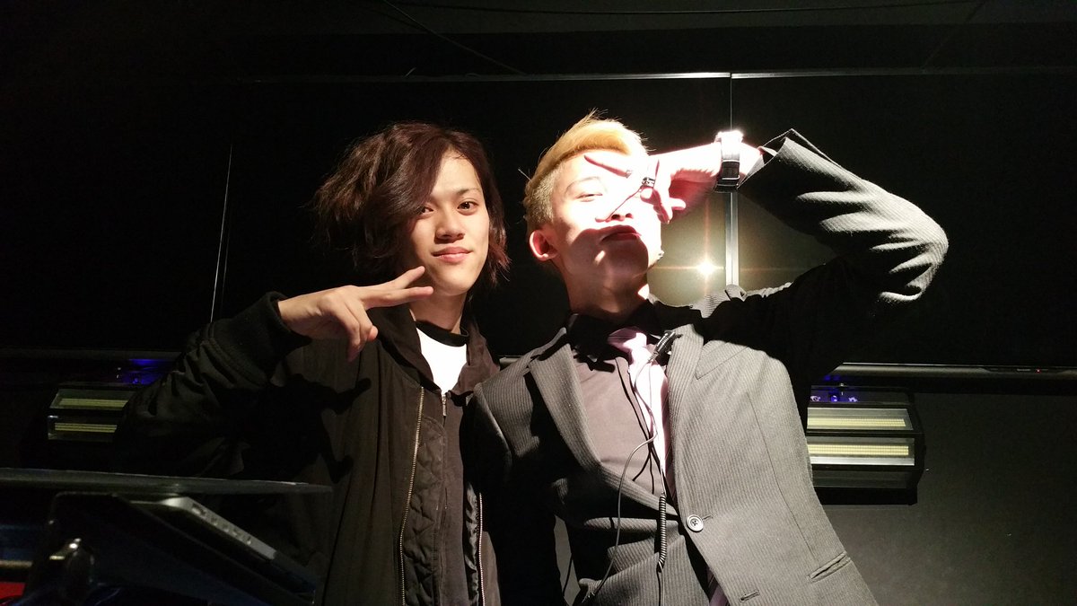 sh_rj1208's tweet photo. 👑2017-01-14👑
【 BURST 】  in SProom

ほんっとに 楽しいイベントに
なりました😂
ご来場頂いた皆さん、DJの方々
ありがとうございました❤

最後に たいちん 大変なこと
沢山あったやろうけど
お疲れ様でした🌠

卍 中村組 卍 https://t.co/pYkJQYWmGx