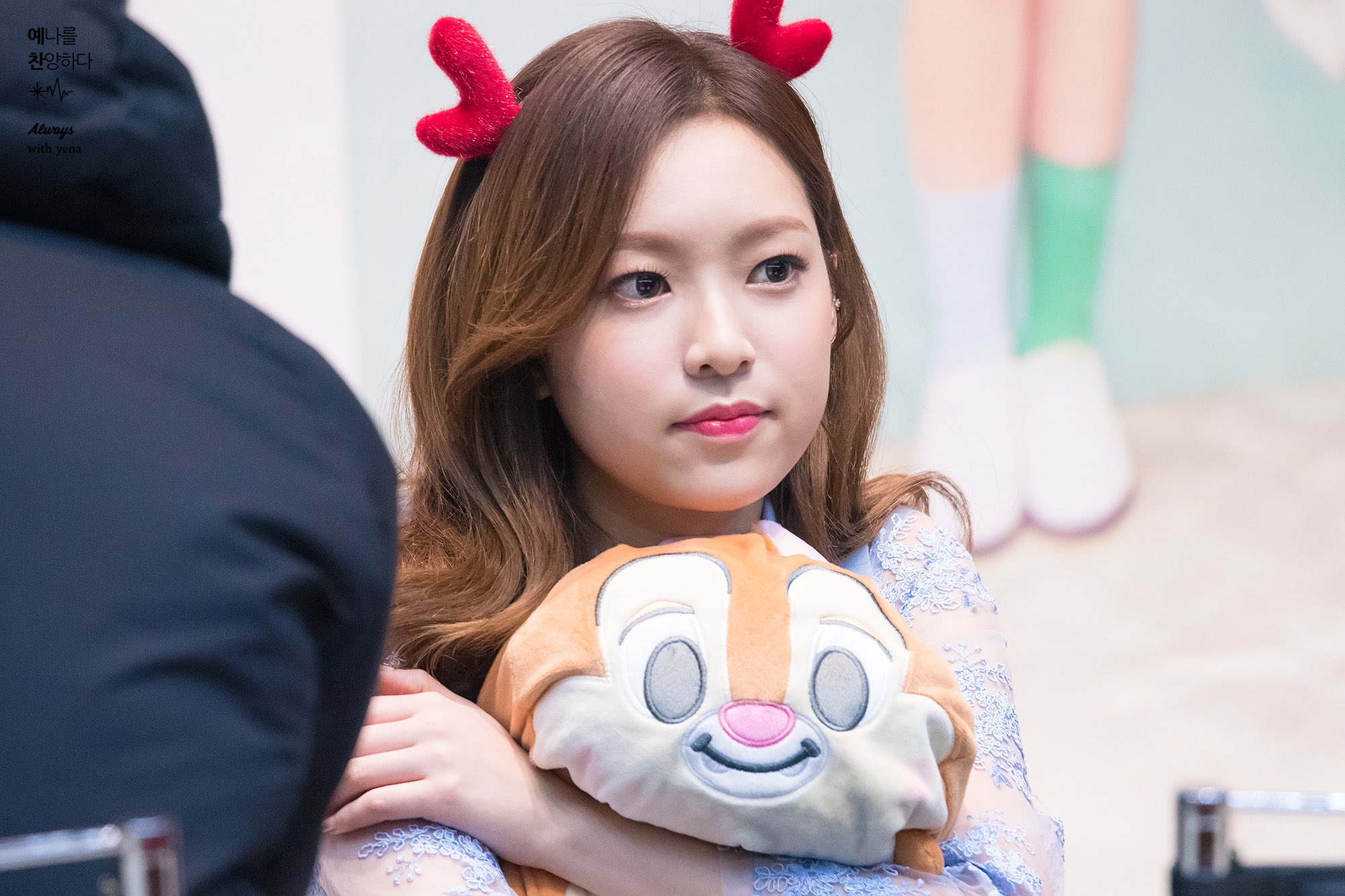 C2N88MOUcAApdz_.jpg:orig