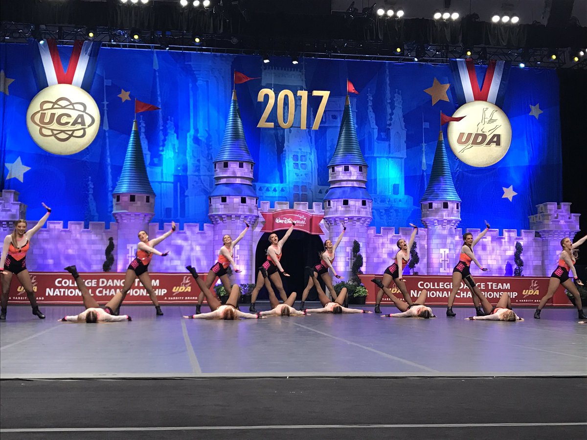 UDAnews's tweet photo. The lindys from @LULionLineDance brought all types of fierce to the floor today in the Open HH Finals! #UDAnationals https://t.co/73NpgZGNqH