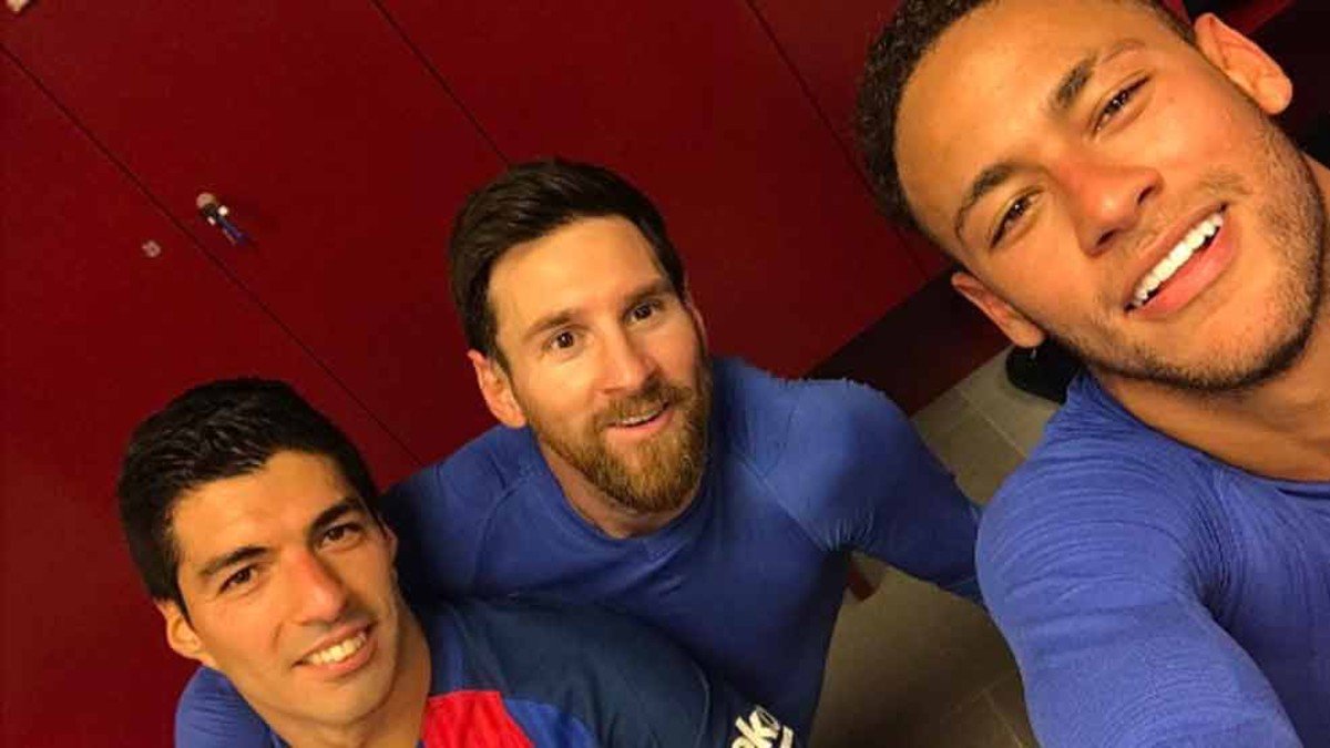 Actualidad_FCB's tweet photo. ¿A cuánto cotizan los goles de Messi, Neymar y Suárez ante la UD Las Palmas? https://t.co/wFnuuElz98 https://t.co/PS7iwkMB5k