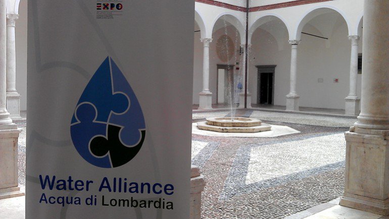 AcquadiCasa's tweet photo. @bergamosera  parla di noi: Uniacque: energia solo da fonti rinnovabili

@TwittingBergamo @BergamoScienza @WWFitalia https://t.co/5IqzyBOMKv