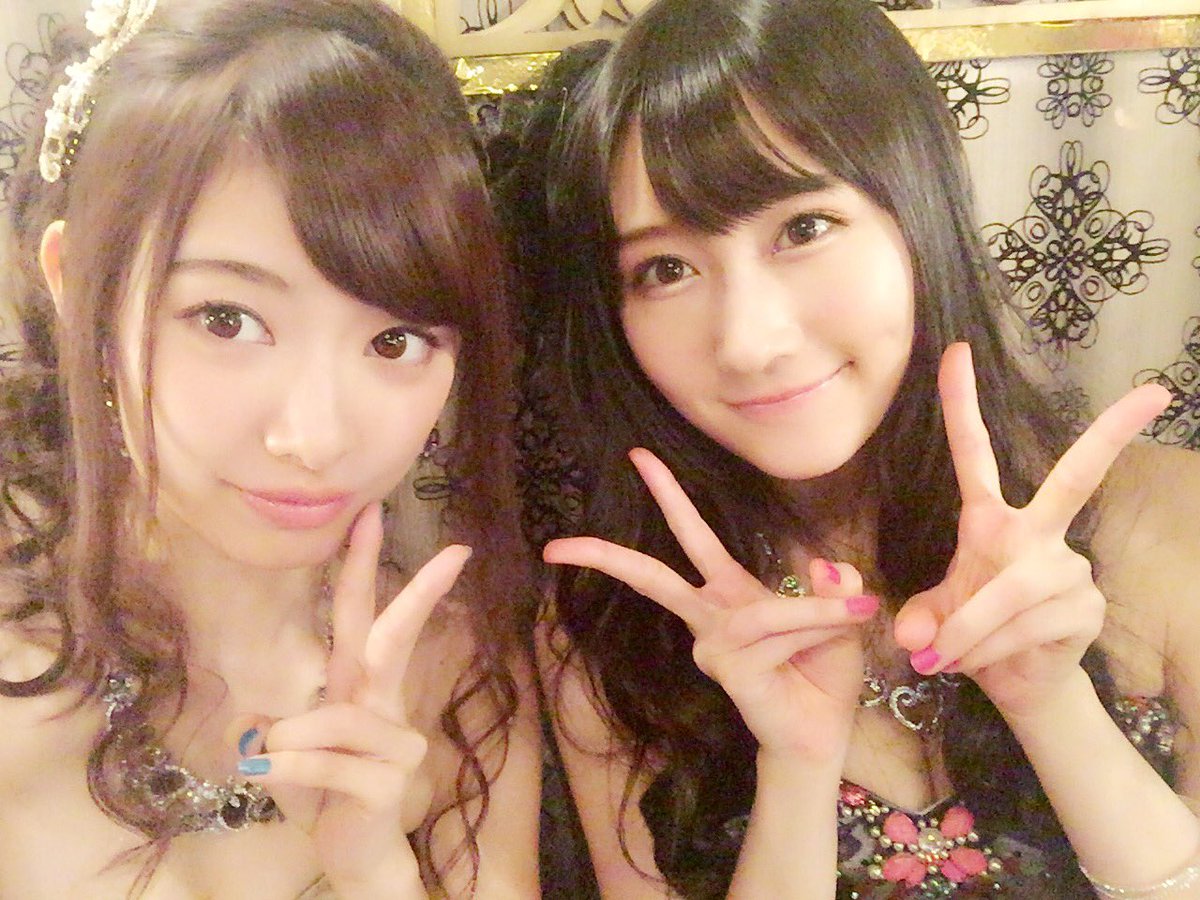 tommuto1125's tweet photo. キャバすか学園ついに終わってしまいましたね(´・ω・｀)
握手会等でもツンルーキーの掛け合いいいねって言ってくれる方が沢山いて本当に嬉しかったです♡
イケイケタトゥー大好きだぁー！！
最後まで観てくださった皆さん本当にありがとうございました☆
#キャバすか学園 https://t.co/nhca8SFUOW