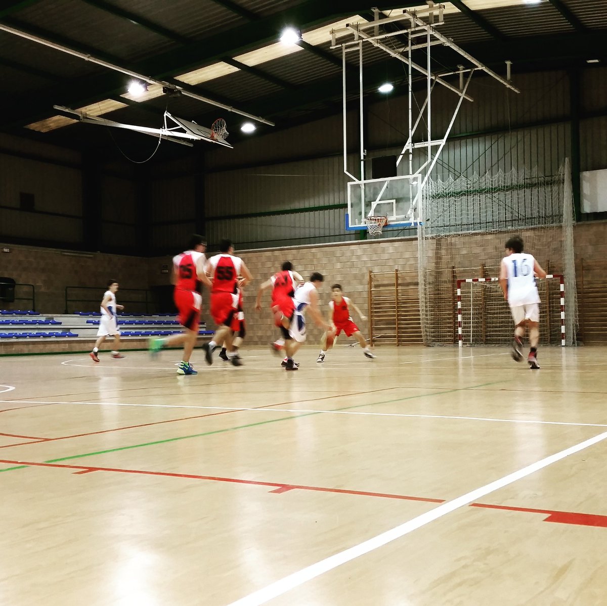joventutmariana's tweet photo. Gèlida victòria dels cadets T-Link Sistemes davant el Cide (58-41) per tancar el cap de setmana. Enhorabona! https://t.co/odMDSwybaE