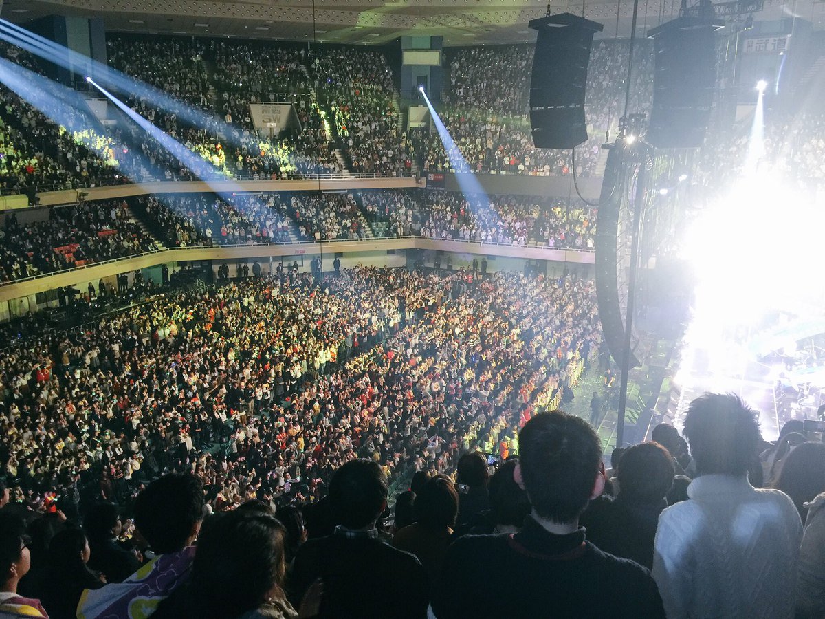 Kaz_Maju's tweet photo. 武道館DVD化して欲しい人RT https://t.co/bXQWKV242s