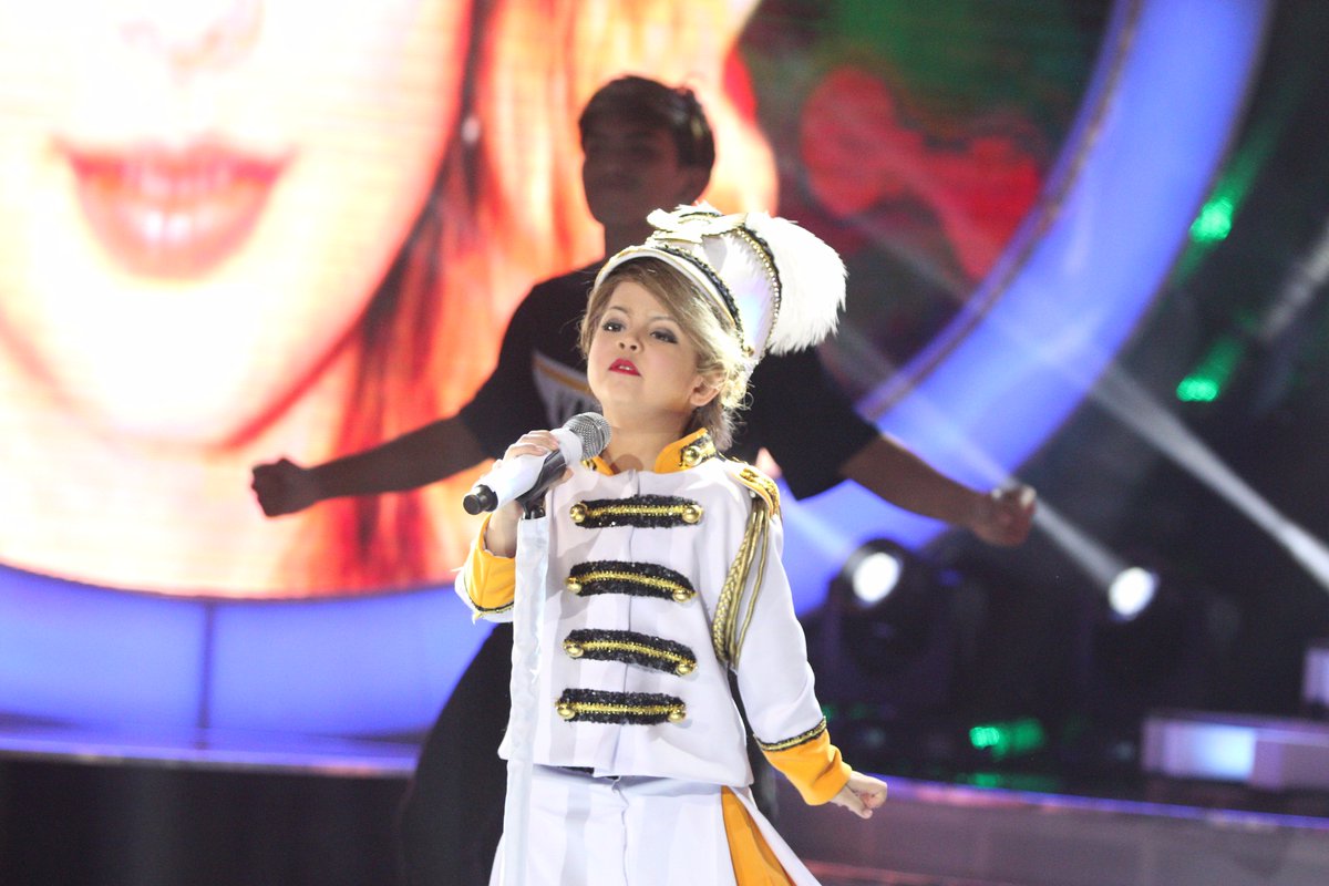 YourFacePH's tweet photo. Amazing Xia as Taylor!

#YFSFAmazingKids https://t.co/sXfGya1NQV
