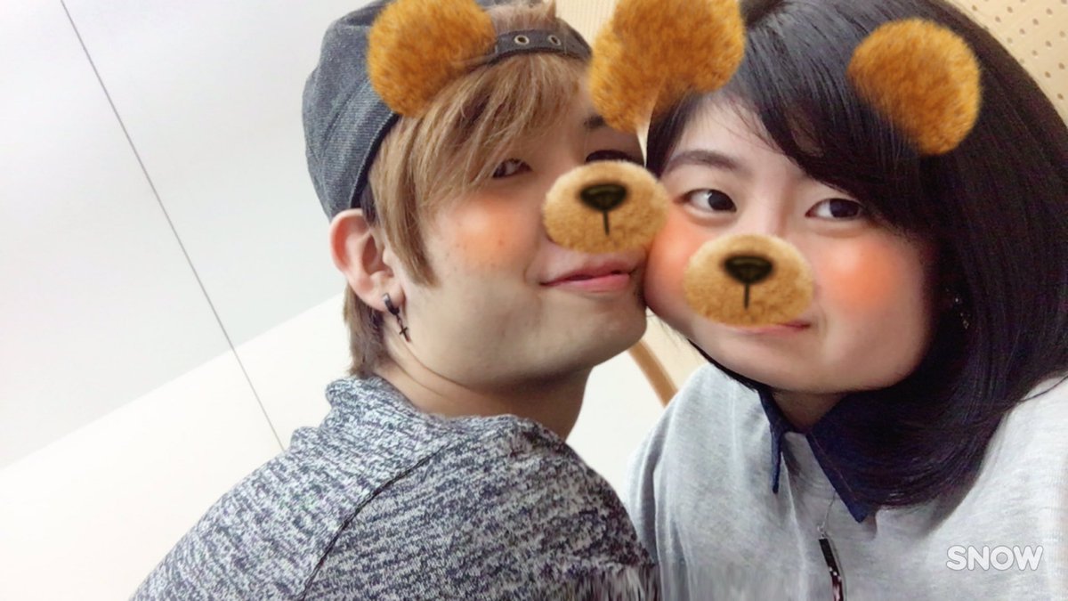 FkJuSQLr7G2HAkj's tweet image. 今日もひるから未夢♡
今日も色々と言って楽しかったなー♡
お揃いのズボンも買えたし納得ナック、次は22やけそん時誕生日の前祝いのときはこなー♡
たくさんの可愛い未夢みれてまた一段と惚れ直しました♡
大好きやで未夢♡
これからも喧嘩あるけどよろしくな♡