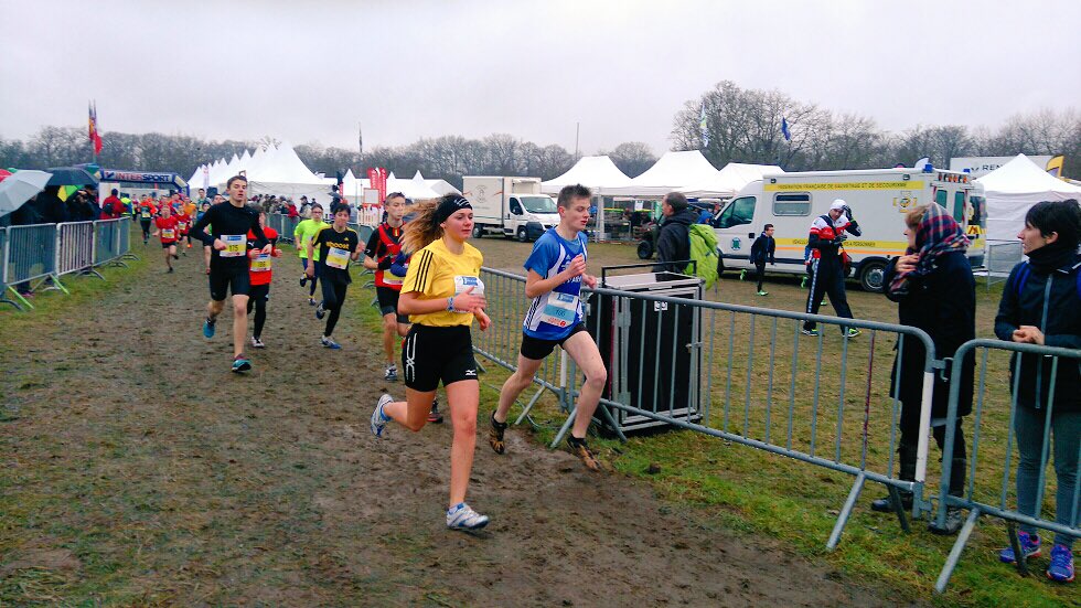 LigueTriPdl's tweet photo. #Go #TriPdl 
Cross Ouest France - Groupe Perf'Ormance #EcoledeTri #Triathlon https://t.co/bmUZuUHE7Q