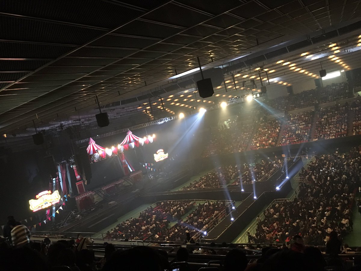y3r7m8's tweet photo. 今日、えにと行ったspyairのLive最高によかったぁ！！！
ほんとにかっこよかった💓
また必ず行きたい😳✨
そして凛として時雨も♡♡ https://t.co/n8RTq0VnTb