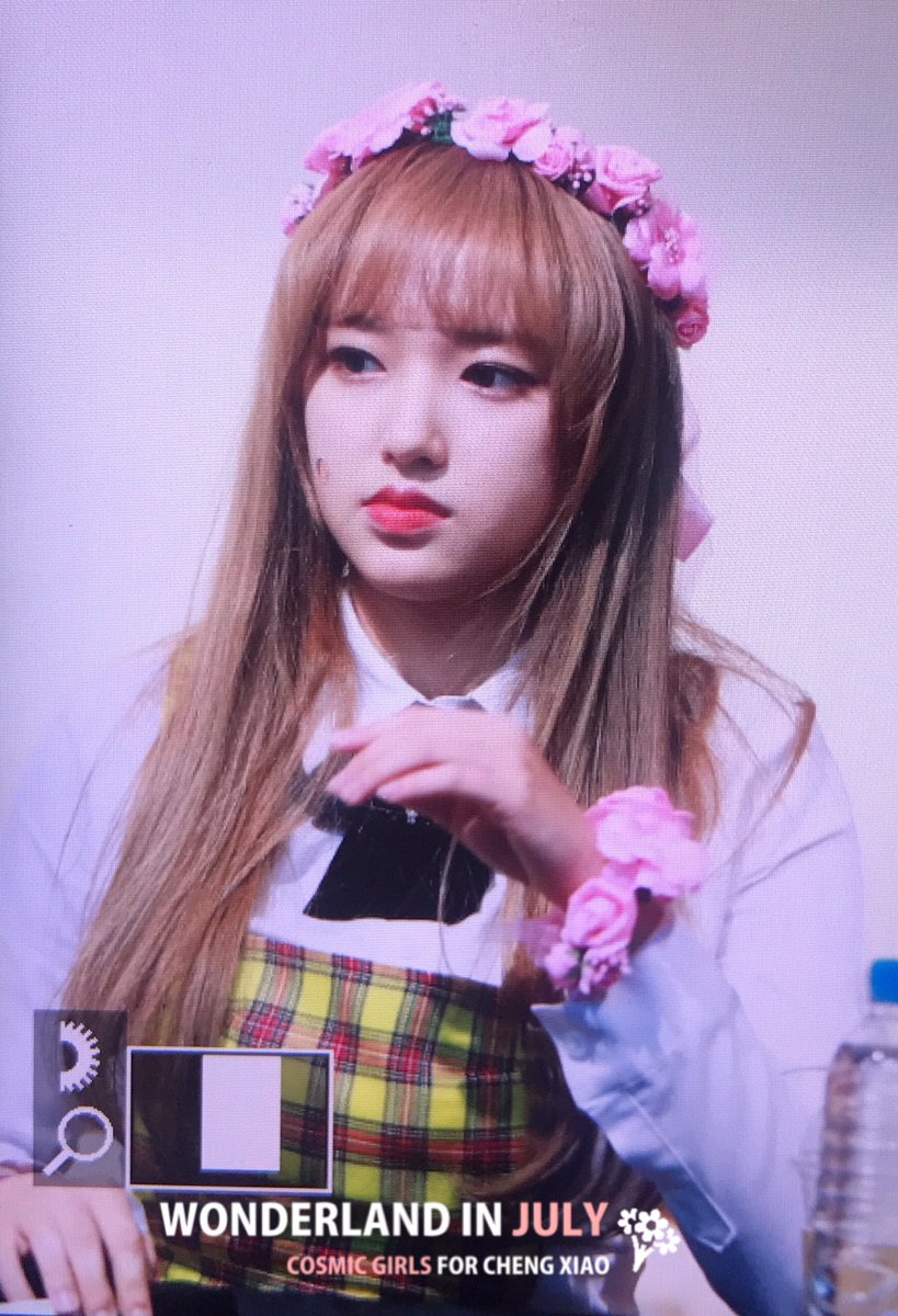 19980715com's tweet photo. 170115 강남 팬싸 
#성소 #ChengXiao #우주소녀 #Just_tell_me_why #손을뻗어닿을수있게 @chengxiao_0715 @WJSN_Cosmic 💖 https://t.co/TLtg4lABgg