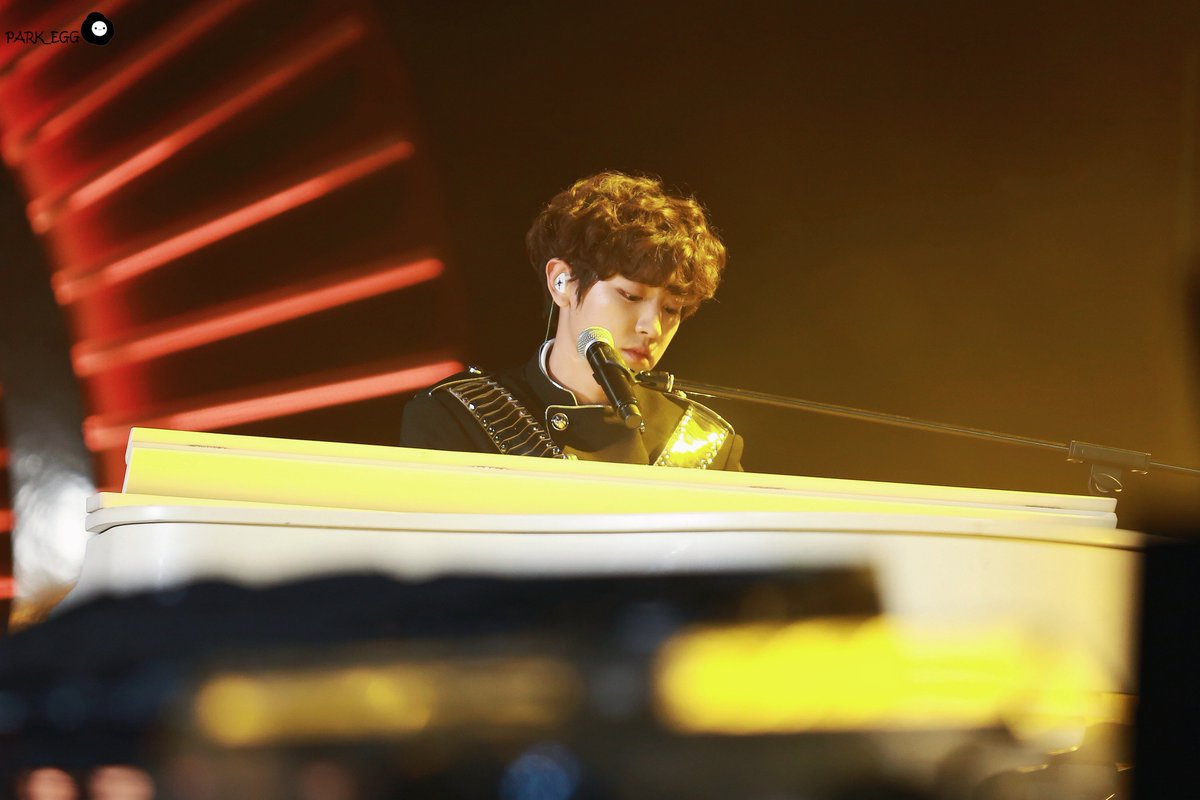 EXOBEAKHYUN_TB's tweet photo. HQ 170114 #Chanyeol GDA cr.PARK_EGG #กระทรวงกือลิม
https://t.co/Hpkgkl43DX
https://t.co/GO6IS9QpHi
https://t.co/vE2b0hkiZX https://t.co/uq6THSSu4f