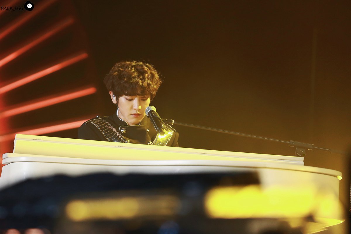 EXOBEAKHYUN_TB's tweet photo. HQ 170114 #Chanyeol GDA cr.PARK_EGG #กระทรวงกือลิม
https://t.co/Hpkgkl43DX
https://t.co/GO6IS9QpHi
https://t.co/vE2b0hkiZX https://t.co/uq6THSSu4f