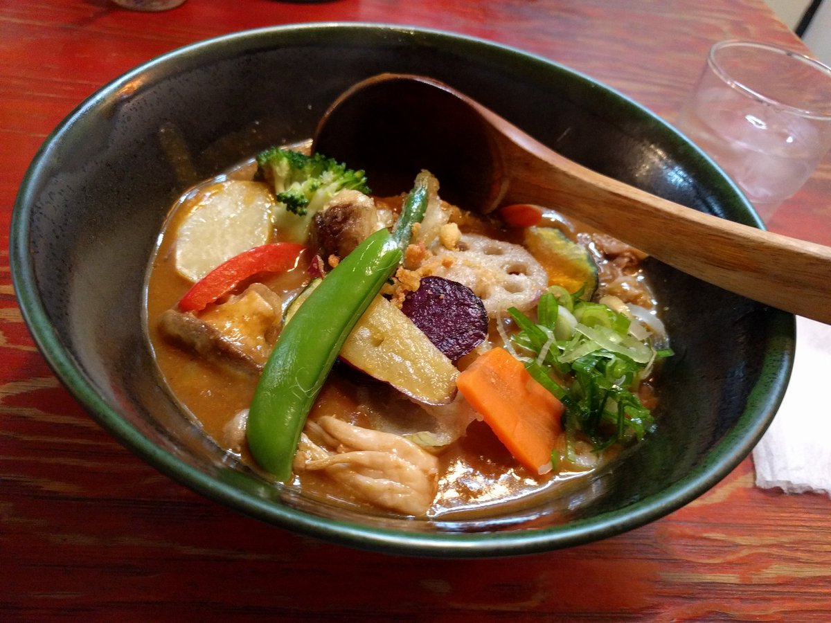 Yoshida Junki 野菜たっぷりカレーうどん 得正 カレーうどん 大阪はカレーうどん屋多い Yoshida Junki 野菜たっぷりカレーうどん 得正 カレーうどん 大阪はカレーうどん屋多い