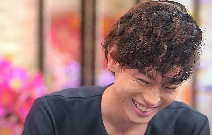 suda_221_masaki's tweet photo. マサキチさんともっともっと繋がりたいのでやります🍼💓

#菅田将暉 
#マサキチさんと繋がりたい
#マサキチさんRT
#菅田将暉好きな人RT
#RTした人全員フォローする
#フォロバ221
#Greenboys好きな人RT 

リツイートお願いします🙏🏻💗💭 https://t.co/0aK1UN9CgL