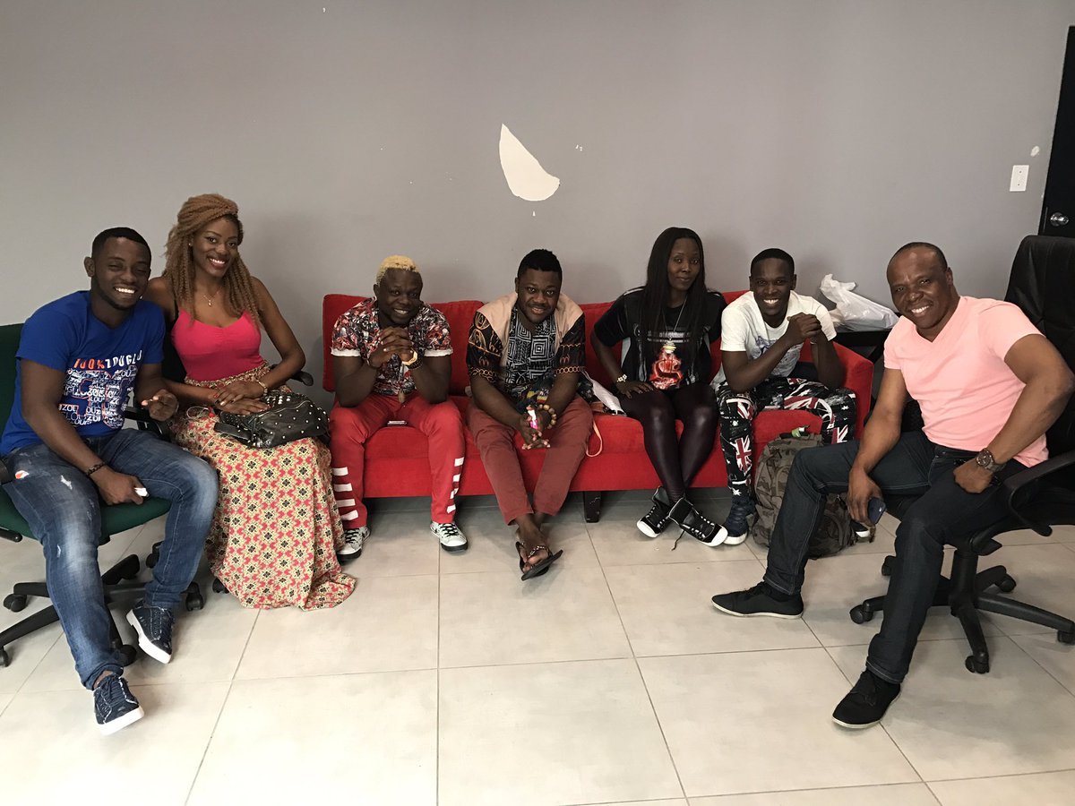 asalfomagic's tweet photo. Félicitations à mes talents pour tous les sacrifices consentis. #EquipeAsalfo #TeamAsalfo #TheVoiceAfrique @voxafrica https://t.co/lJ5jhAvFbh