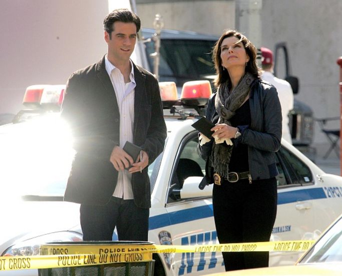 ForumSelaWardFR's tweet photo. L'équipe du forum souhaite à @EddiePCahill un joyeux anniversaire. #CSINY #DonFlack #JoDanville https://t.co/LVvidjibn4