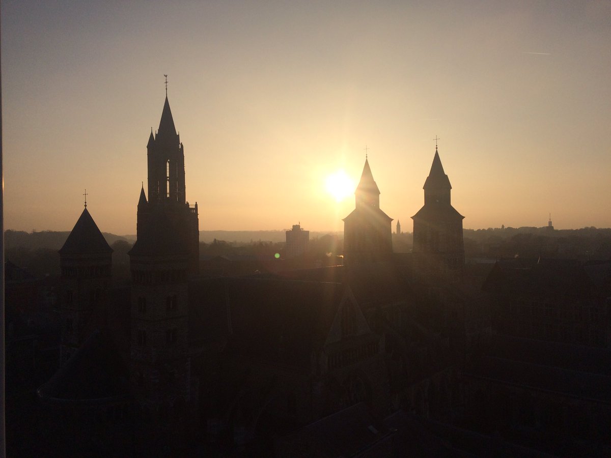 It may look middle eastern, but this actually is Maastricht <a href="/magnifiekZL/">Magnifiek Zuid-Limburg</a> <a href="/Posterbos/">Vakantiepark P'bos🌳</a> #Travel #Netherlands