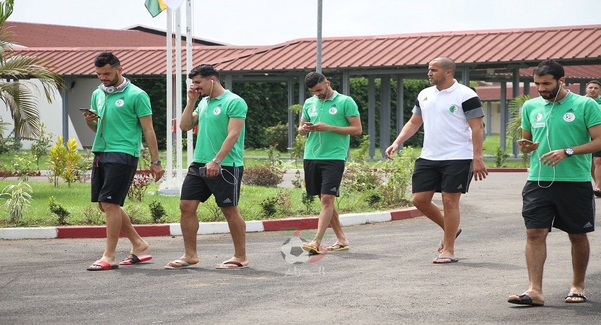 LesVerts's tweet photo. UNE BALADE LE JOUR DU MATCH
جولة للاعبين قبل المباراة 
#CAN2017 #YesWeCan https://t.co/aR7cTcMQfL