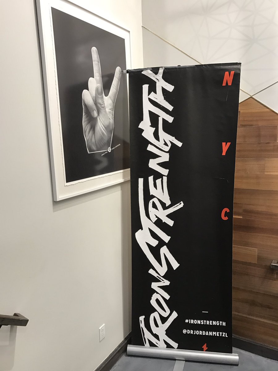 Coachdorow's tweet image. #Ironstrength #ringoffire #burpeehell 💪🏼@ironstrengthnyc