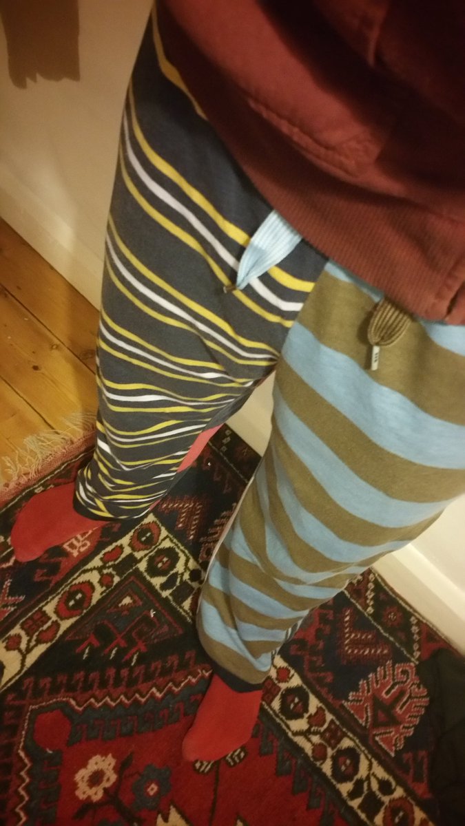 ELMERCOTTON's tweet photo. The @canterburyNZ Uglies Stadium Pants look great inside out! #oxford #wegotthese #neverbeendonebeforeever https://t.co/82oPTTdhLV