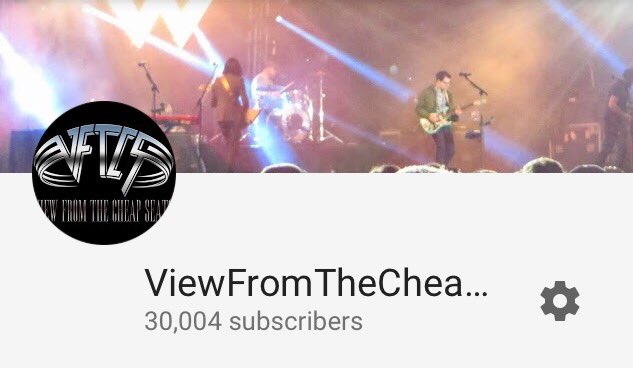 kyzman's tweet photo. 30,000 strong. Thank you, #CheapSeatsNation  #NoRussianHackingNeeded https://t.co/xakpUVQaLX
