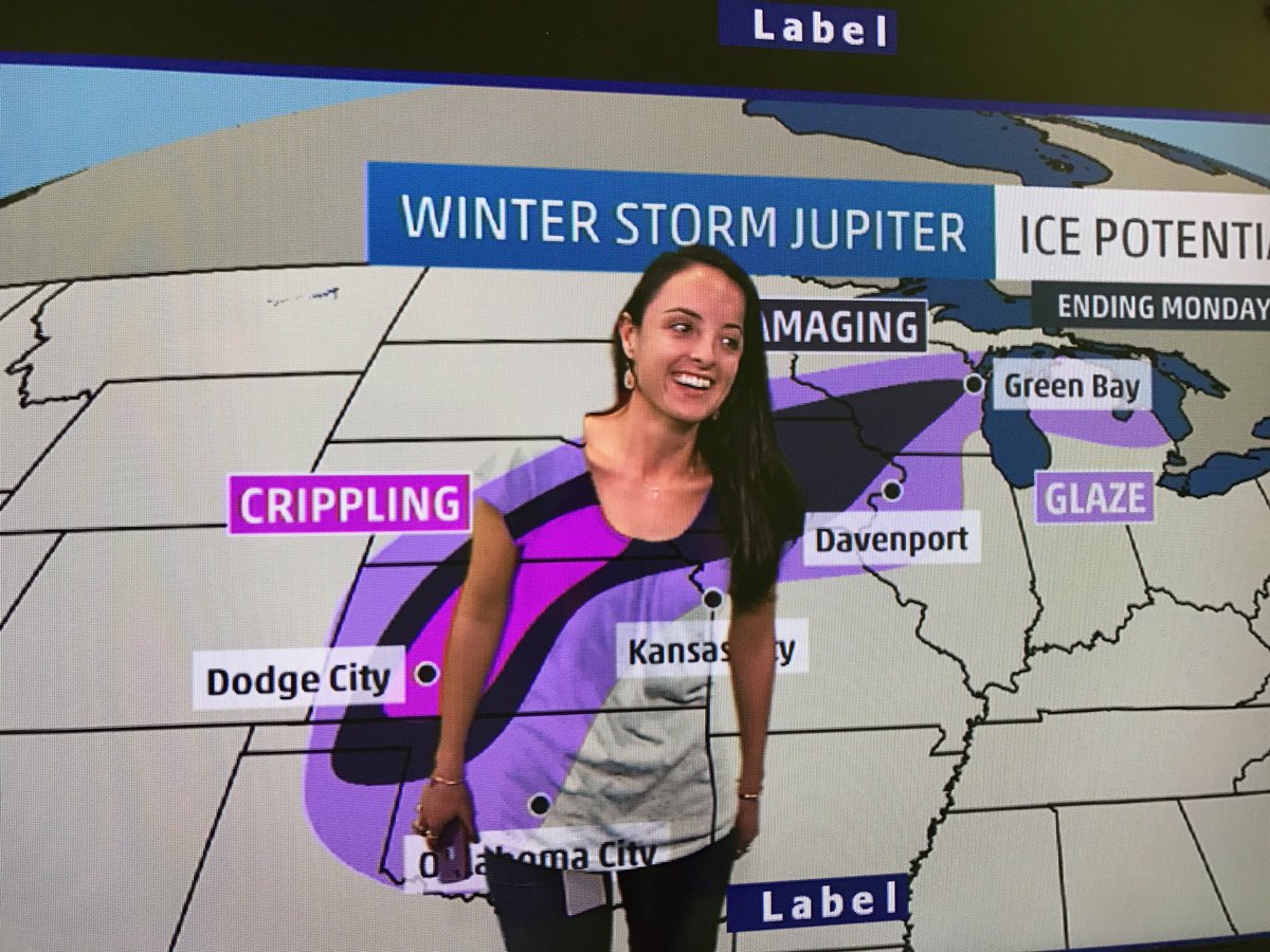 KathrynProciv's tweet photo. When your green shirt is the exact same green as the green screen, you have a wardrobe malfunction. #chameleon https://t.co/v9i7PCc3K1