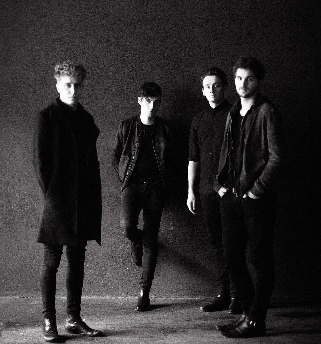 BandLastTrain's tweet image. Toutes les billetteries de nos prochains concerts sont en ligne ! Dépêchez vous de prendre les tickets, ils partent vite ! 😊 #lasttrain