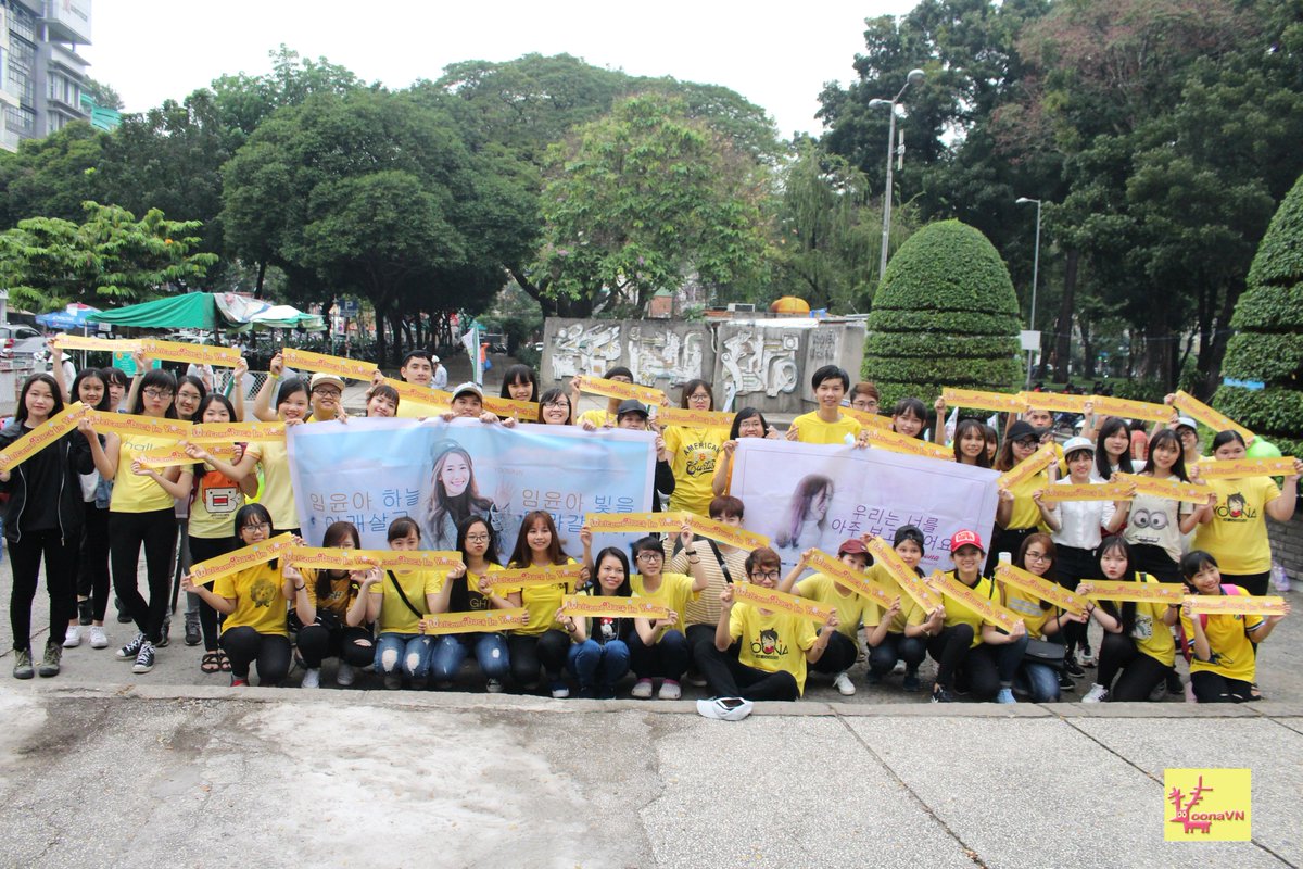 yoonavncom's tweet photo. Thank Yoona's fans for coming to participate in project today. Thanks for the super cute fanart of @Hyekichen. Love you guys. https://t.co/6FaghuALpP