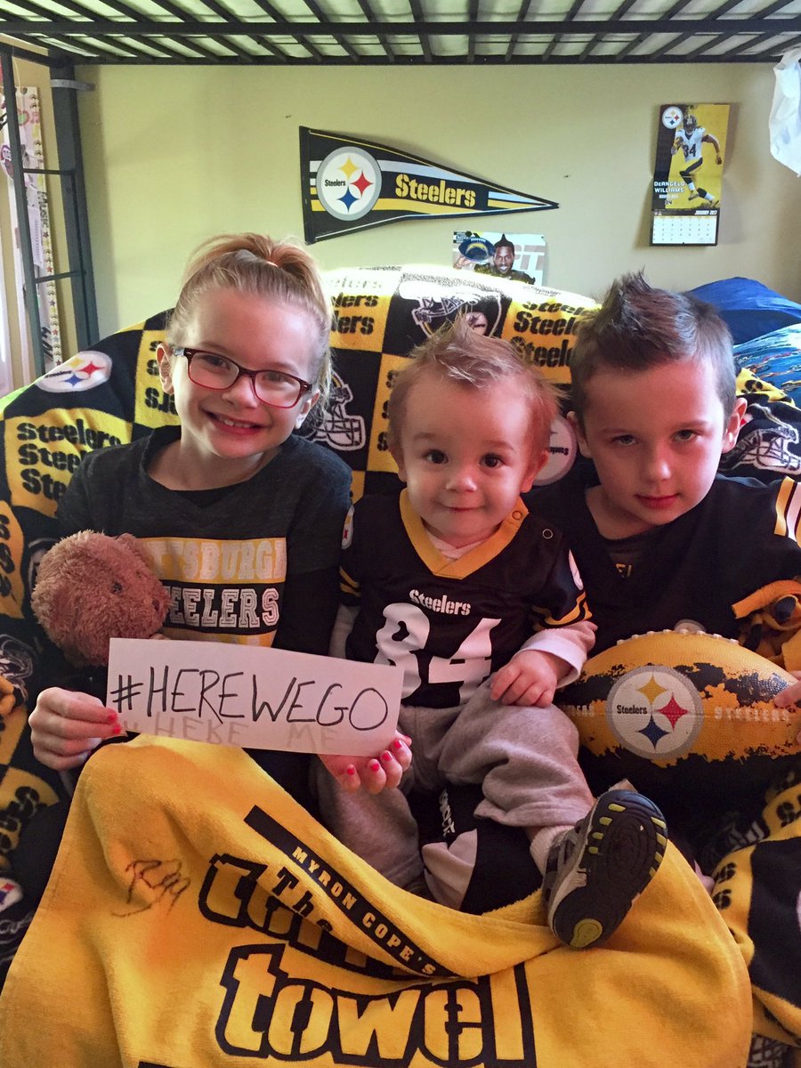 lmatzek's tweet photo. #HereWeGo @steelers https://t.co/cKikuRl6cT