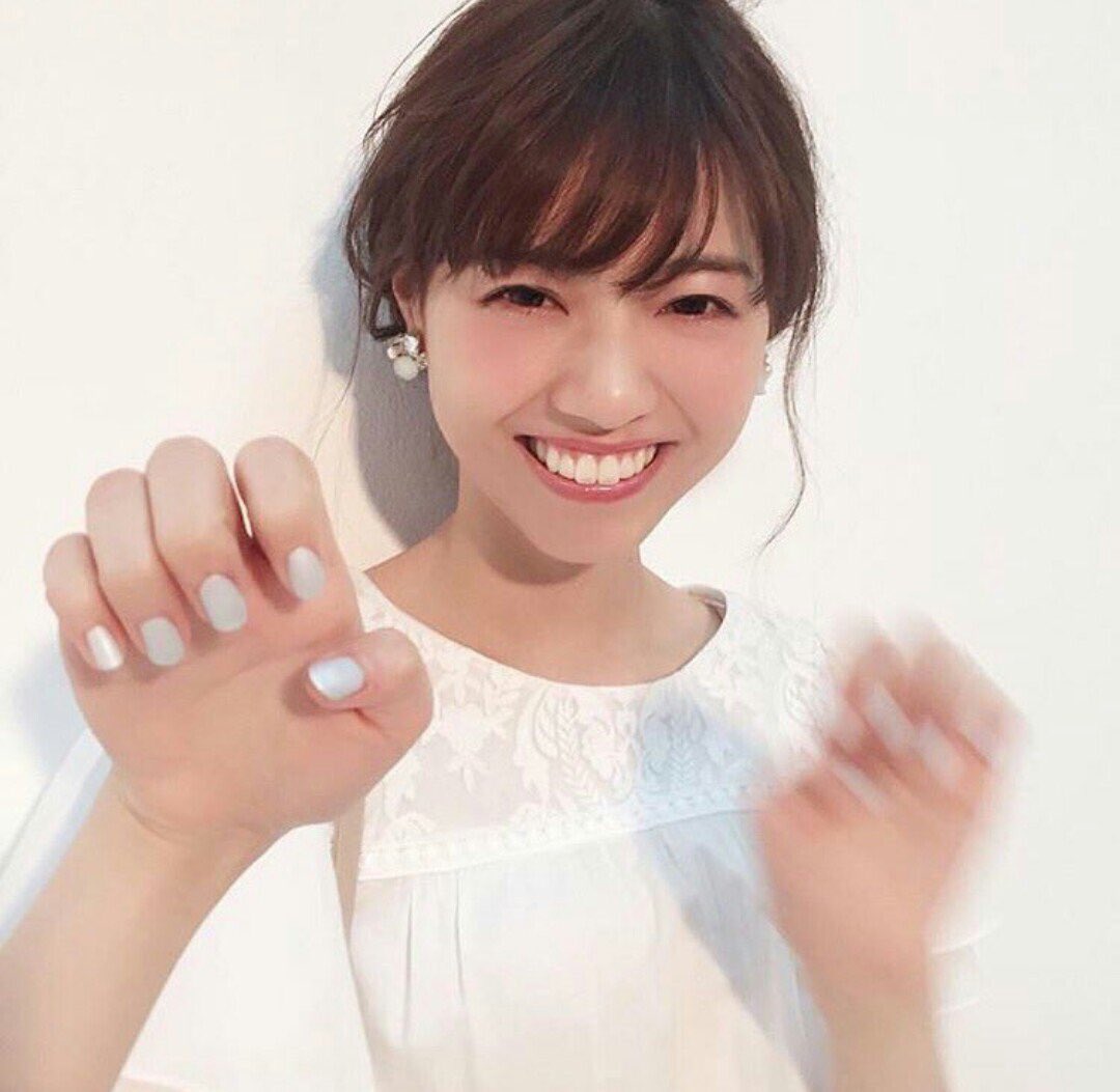 夏 海 なーちゃんの笑った時の顔大好き えくぼ可愛すぎる 西野七瀬 乃木坂46 可愛いと思ったらrt Rtした人全員フォローする