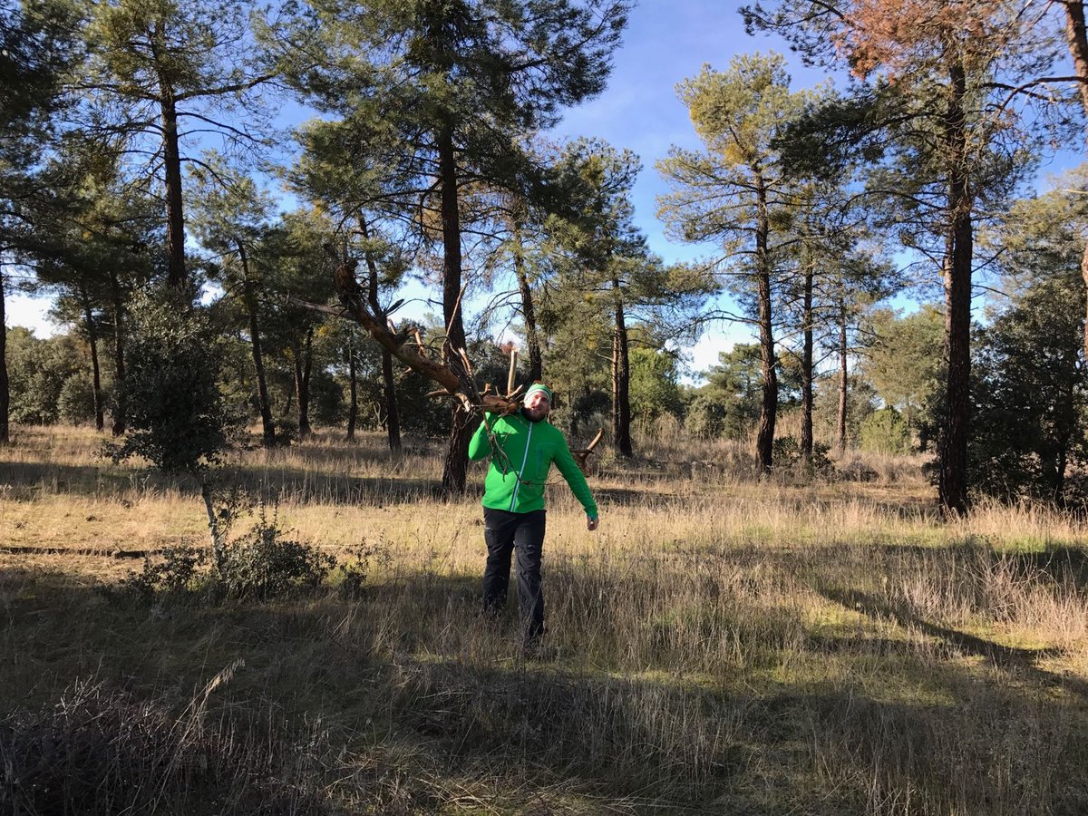 GSLosCanelosDO's tweet photo. Y hoy visita a los #PuentesCaidos y a la #Presa. Otros 9 kilómetros al bolsillo y su correspondiente descanso verdad @alvarochinita https://t.co/mFI1SbpcR2