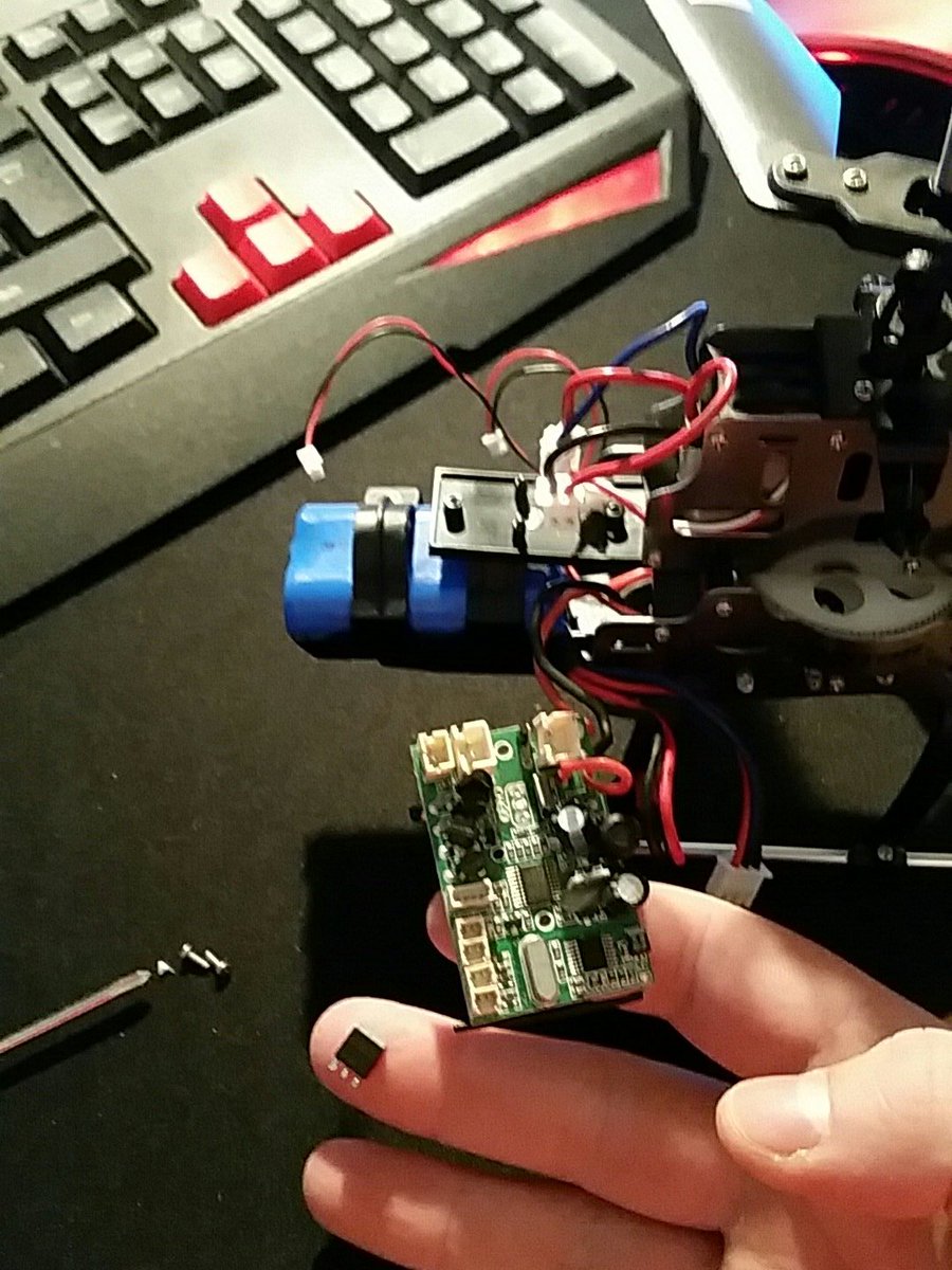 SebTheGam3r's tweet photo. Who else mods rc vehicles while waiting for videos to upload/render?
#discoflare #rcvehicle #drones https://t.co/WciYeNlGJk