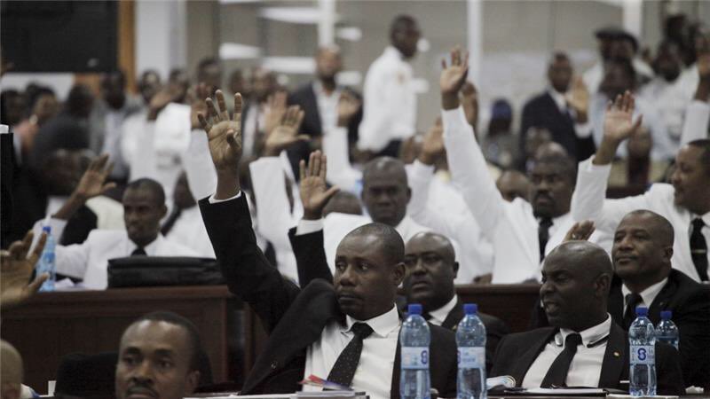 HBeaucejour's tweet photo. In Haiti 🇭🇹 the people that needs to be in jail are sometimes LAWMAKERS #realtalkht https://t.co/8LTR4auCEq