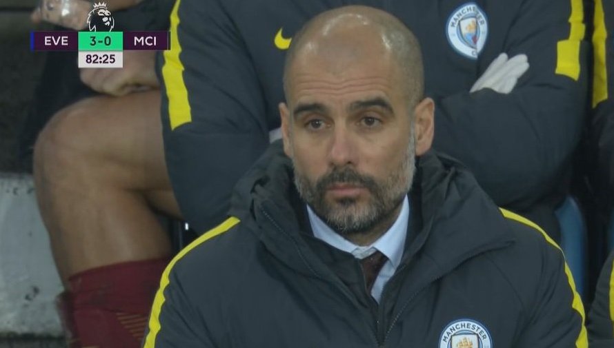 Unibet_Sverige's tweet photo. "Jag tränade Messi, det var soligt och vi vann varje helg. Nu sitter jag här i regnet med Stones, Otamendi och Delph...Vad fan hände?" https://t.co/ZgsR0Dbimp