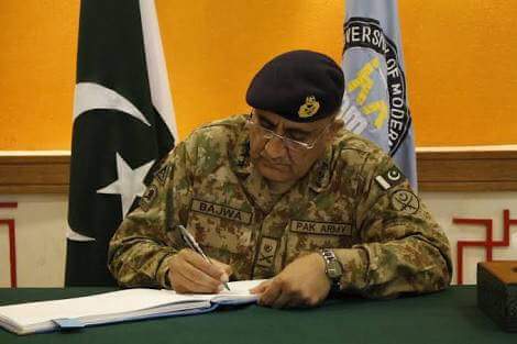 shahzad6362593's tweet photo. میرے عزیز ہم وطنوں آج کی فتح سے ثابت ہوا کہ پاکستان کی سلامتی کے لئے #الطاف_حسین لازم و ملزوم ہیں.
#PakvAus #MQM #Pakistan #AltafBussAltaf https://t.co/yPIvbidjqx