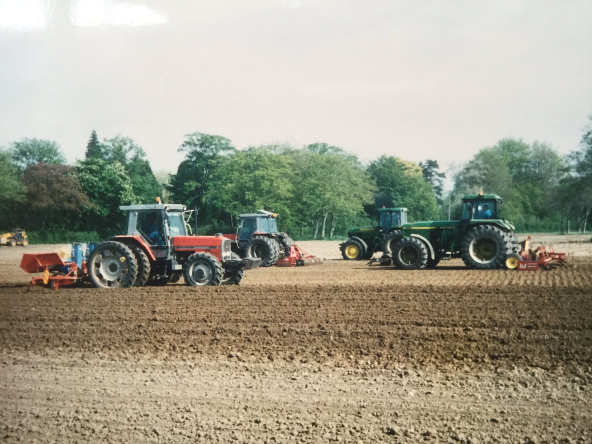 cannon465's tweet photo. Planting potatoes field 1/2 in the mid nineties https://t.co/TtVVn1SHkL
