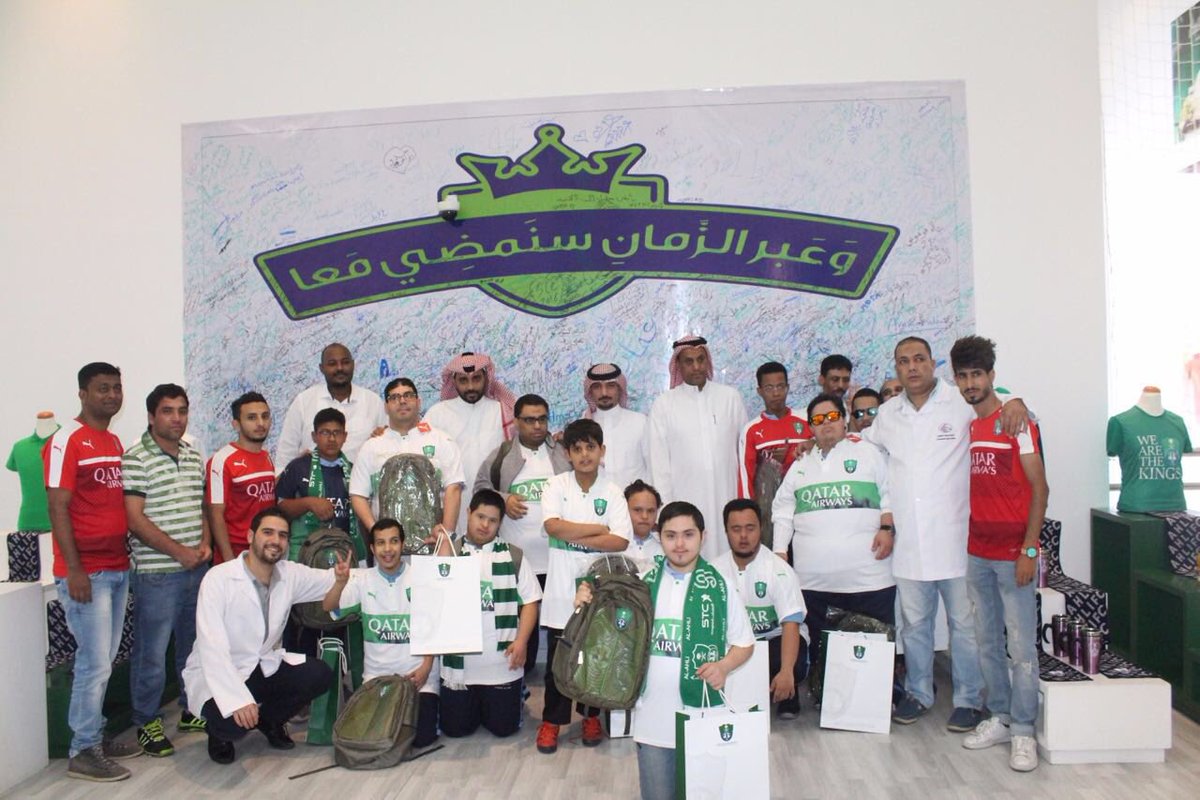 alahliestore's tweet photo. زيارة مركز الرعاية المتطورة لتأهيل ذوي الإحتياجات الخاصة إلى #متجر_الاهلي 
#الأهلي https://t.co/vkvoCdd68E